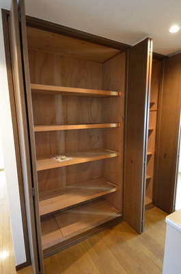 Other Equipment.  ☆ It is housed ☆