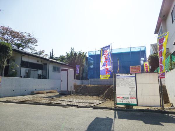 Local appearance photo. From basic to the completed house, You can check each step.