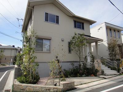 Building plan example (exterior photos). Model house offers tours to your reference, so we have to open. (72 No. land appearance 2012. November shooting)