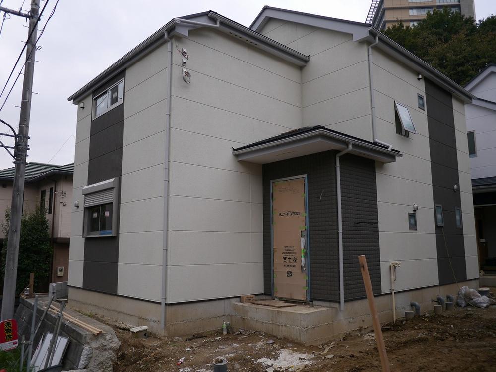 Local appearance photo