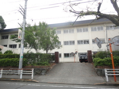 Primary school. 573m to Hachioji City Asakawa elementary school (elementary school)