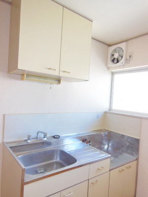 Kitchen. ☆ Two-burner gas stove installation Allowed ☆