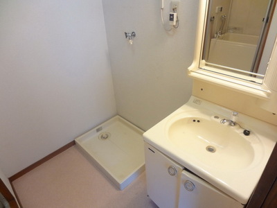 Washroom. ☆ Independent wash dressing room ☆