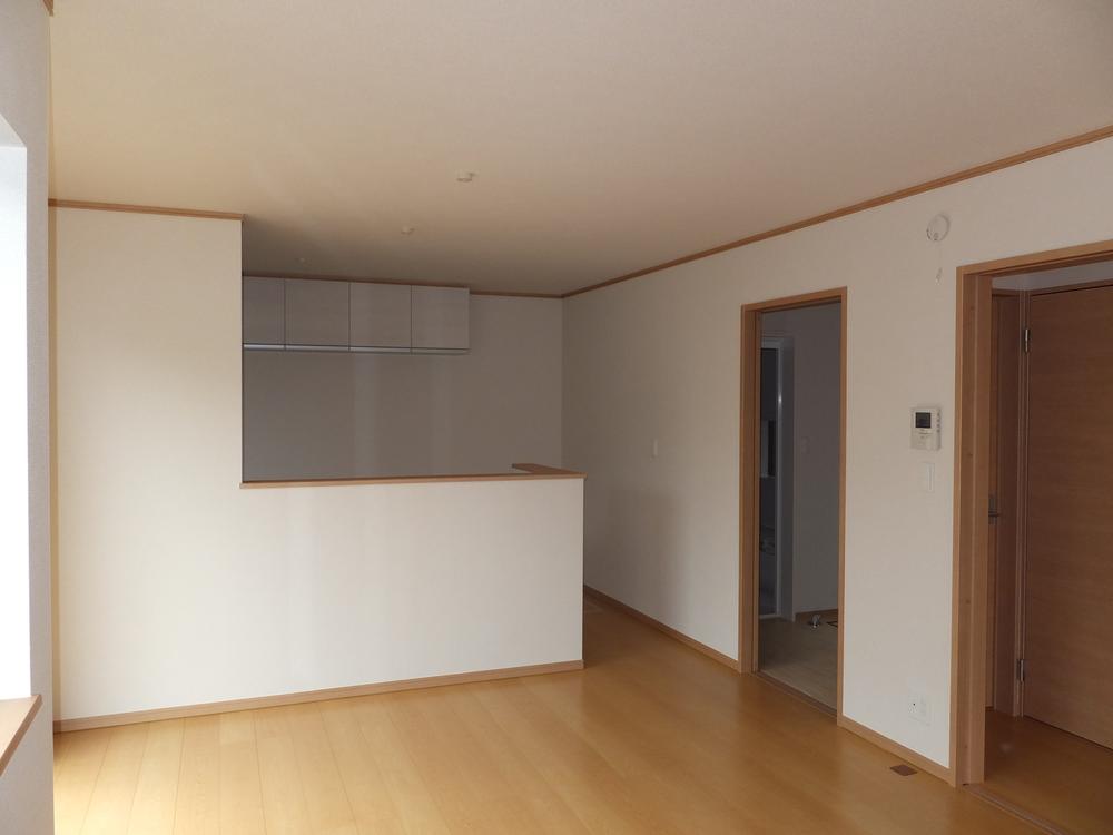 Living. Local (11 May 2013) Shooting