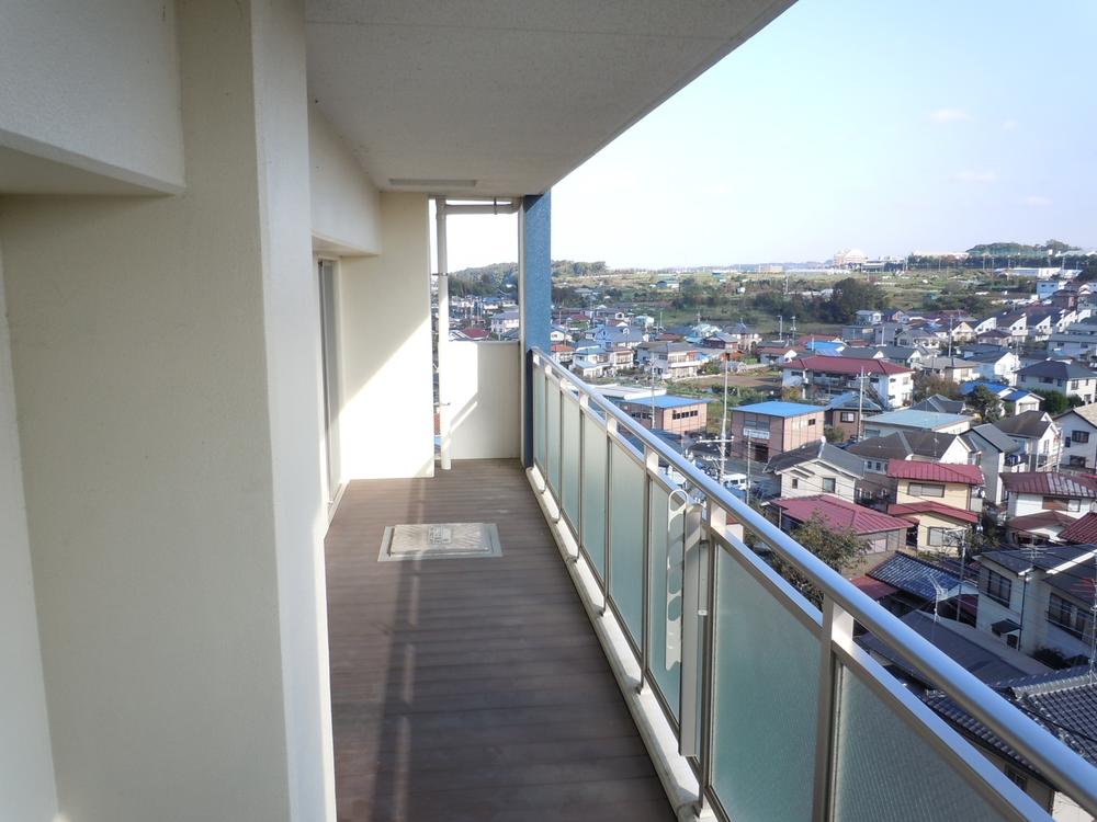 Balcony. View from 7F is a pleasant view ☆