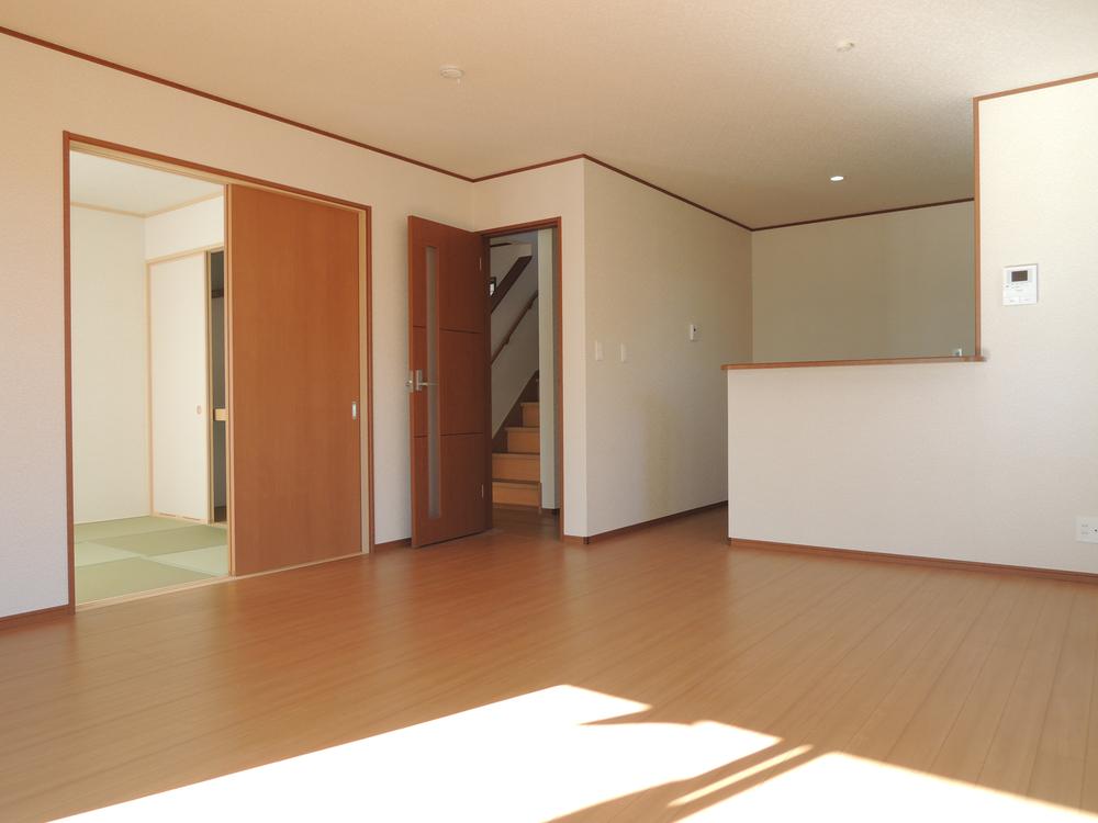 Living. Indoor (11 May 2013) Shooting