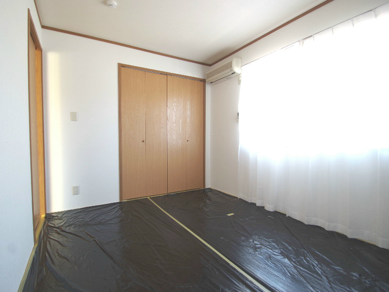 Other room space. After all, it settles down Japanese-style room 6 quires!