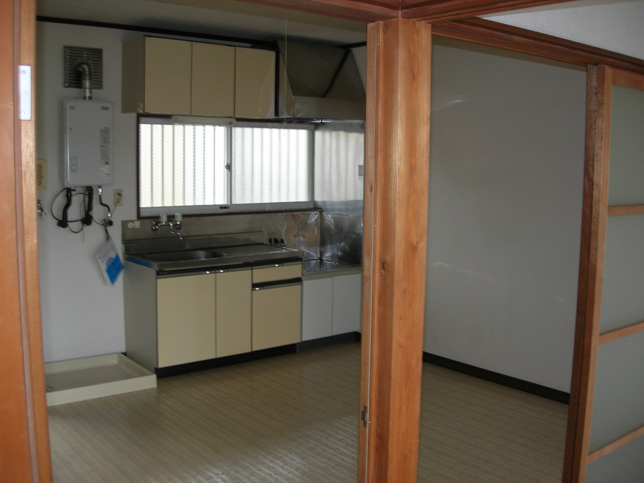 Living and room. Japanese-style room ~ It is the kitchen