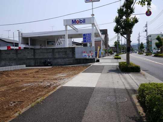 Local photos, including front road