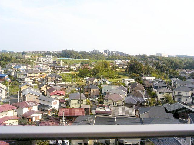 View photos from the dwelling unit. Indoor (September 2013) Shooting