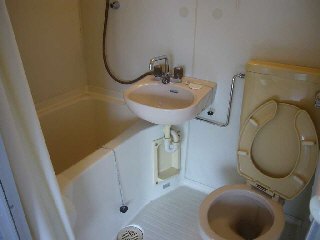 Bath. Unit bus with cleanliness. 