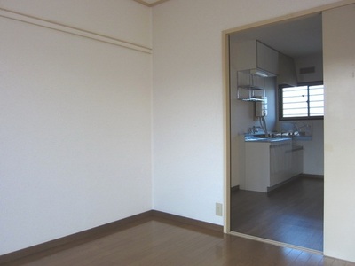 Living and room.  ☆ The living room is here ☆