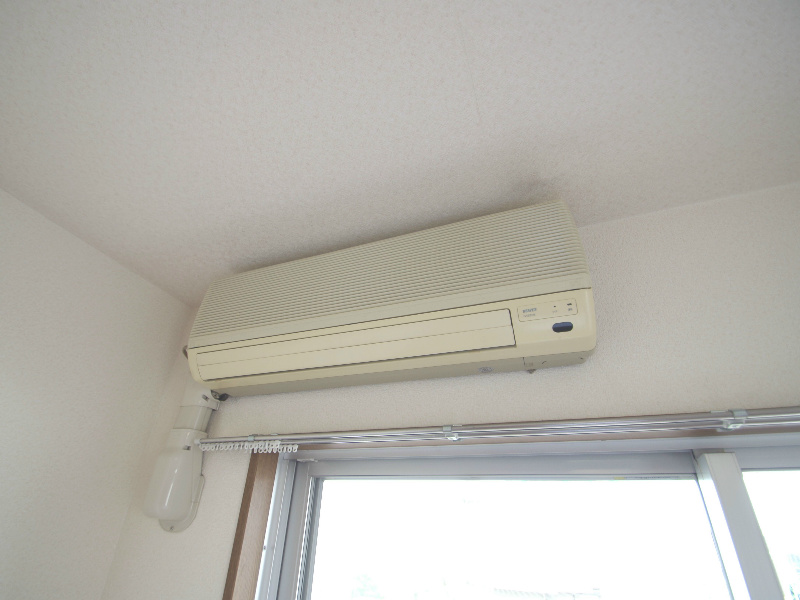 Other Equipment. Same building, It will be photos of the floor plan of the room. (image)