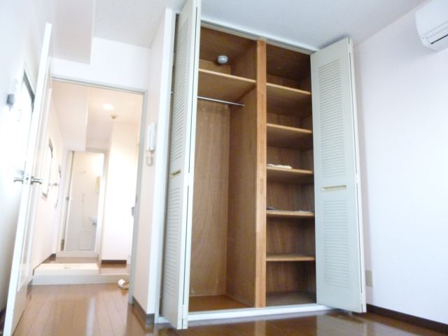 Kitchen. Self-catering is a recommended for Gasukitchin