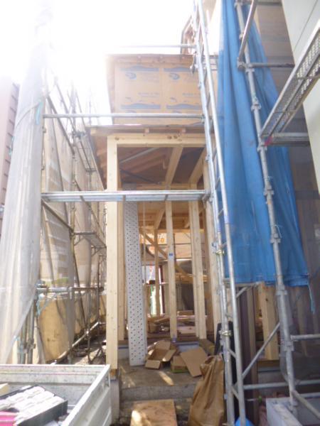 Local appearance photo. Local (2013 November shooting)