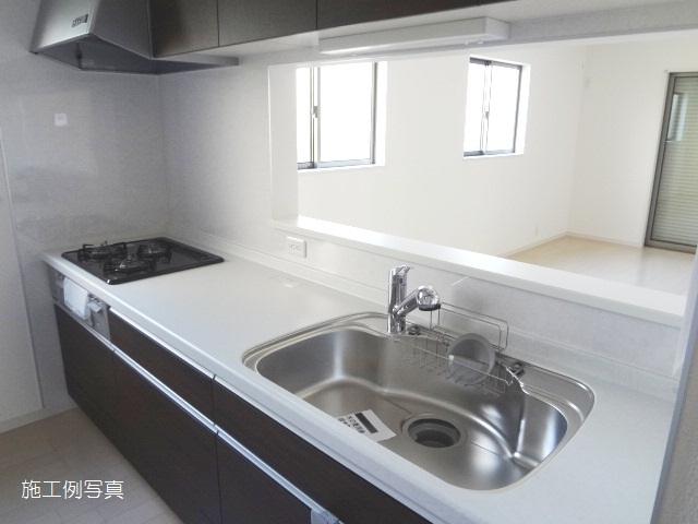 Same specifications photo (kitchen). Construction example photo