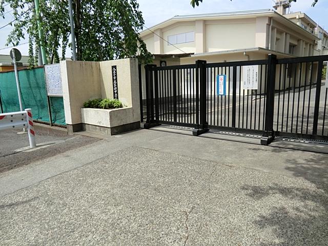 Junior high school. 202m to Hachioji Municipal fourth junior high school