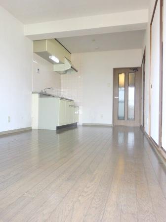 Kitchen. dining kitchen