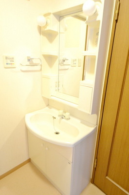 Washroom.  ☆ Independent wash basin I happy ☆