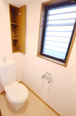 Toilet.  ☆ Beautiful toilet I happy ☆