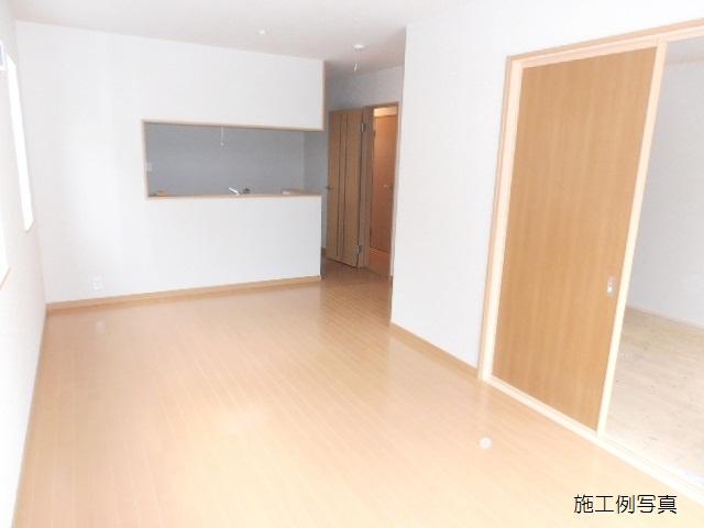 Same specifications photos (living). (1 Building) construction cases Photos