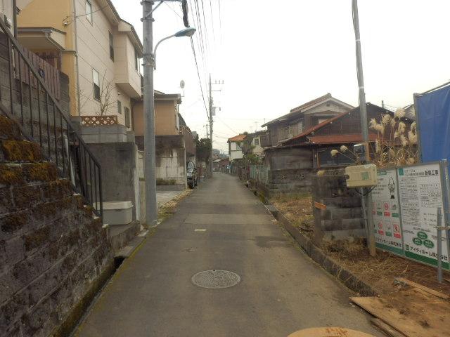 Local photos, including front road. 2013, December 26, 2008 shooting