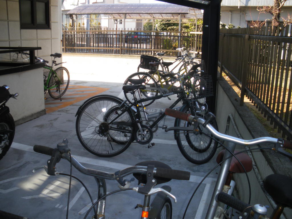 Parking lot. ☆ Bicycle-parking space ☆ It is a convenient area to bicycle move ☆