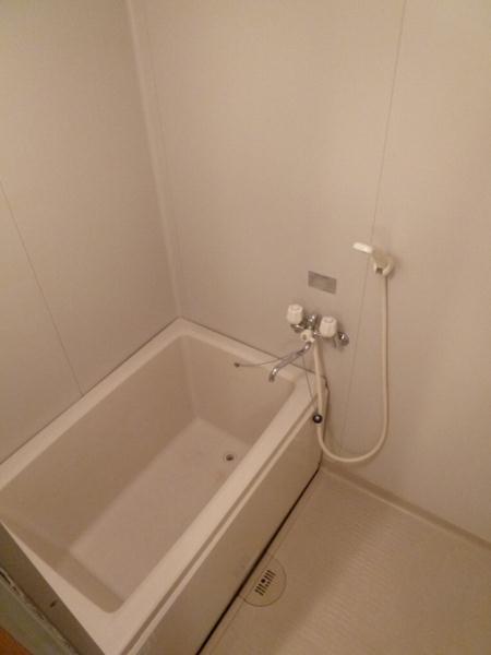 Washroom. Bathing of which you can bathe and relax.