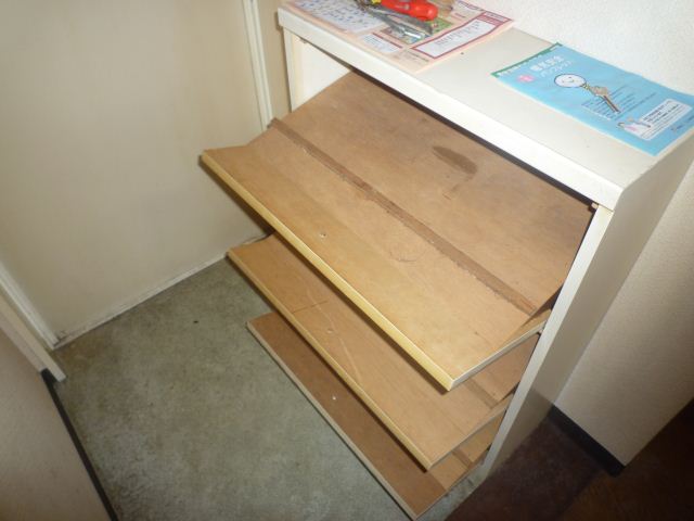 Receipt. You can also store plenty shoes. Fashionable's welcome!