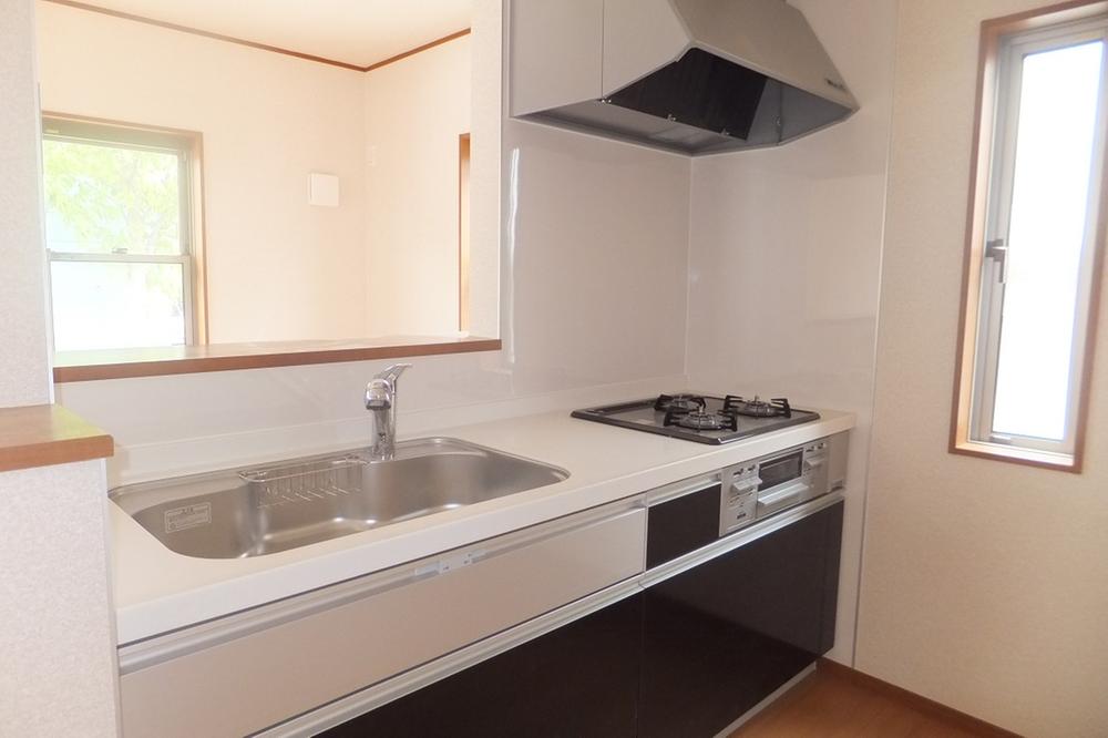 Kitchen. Indoor (12 May 2013) Shooting