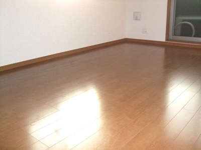 Other room space. Nice rooms