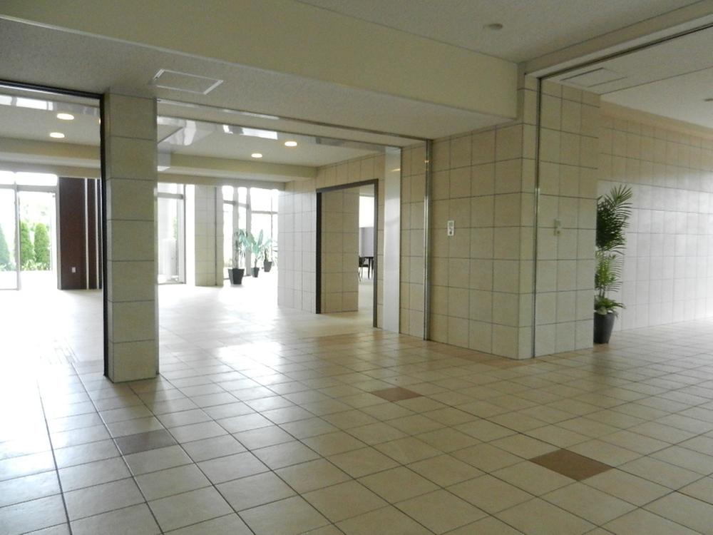 lobby. Entrance lobby