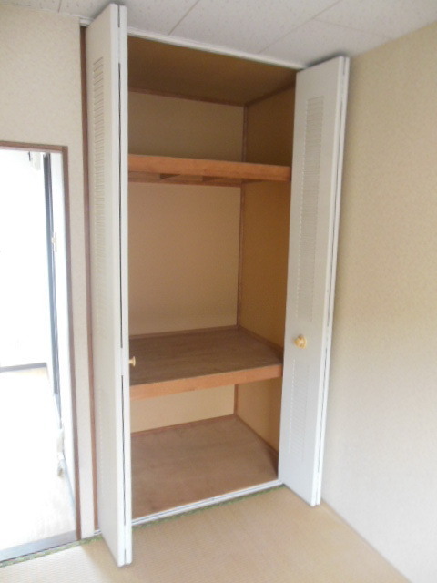 Receipt. Sufficient only this is also storage space