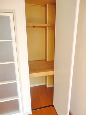 Receipt. ☆ Storage space ☆