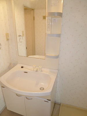 Washroom.  ☆ Independent wash basin ☆ 