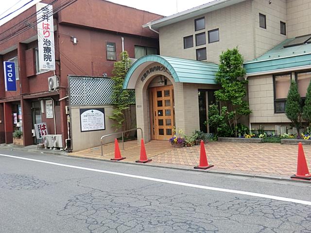 Hospital. 500m to Ando Department of Surgery Internal Medicine Clinic