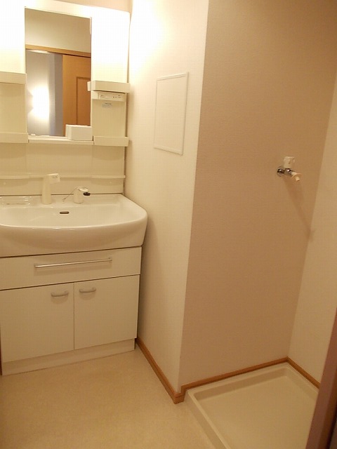 Washroom. Convenient vanity in the morning