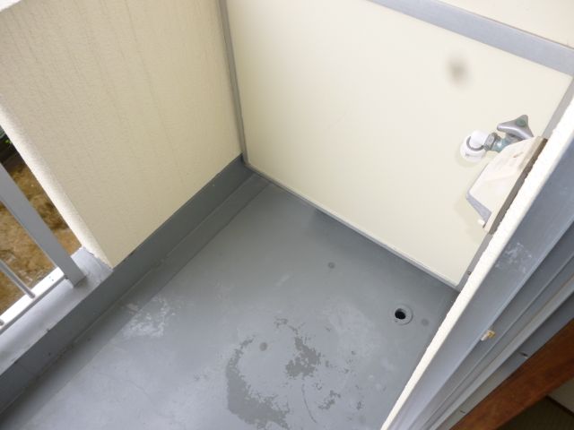 Other room space. Laundry Area