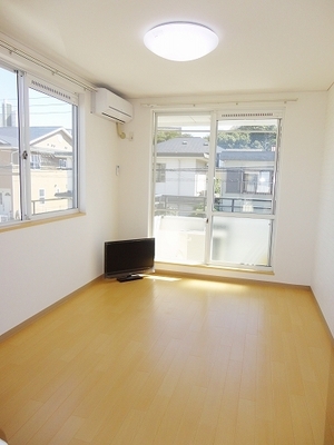 Living and room. Corner room, LCD is equipped with TV