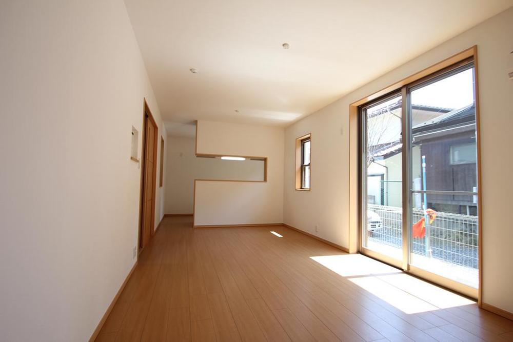 Living. Indoor (April 2012) shooting