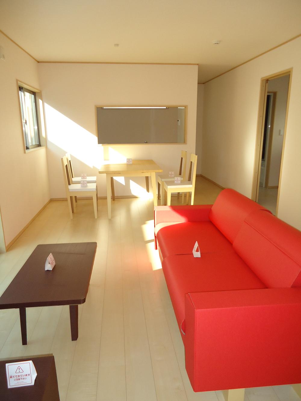 Living. Indoor (12 May 2013) Shooting