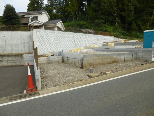 Local appearance photo. Local (10 May 2013) shooting 1 Building