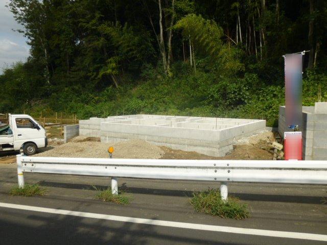 Local appearance photo. Local (10 May 2013) Shooting