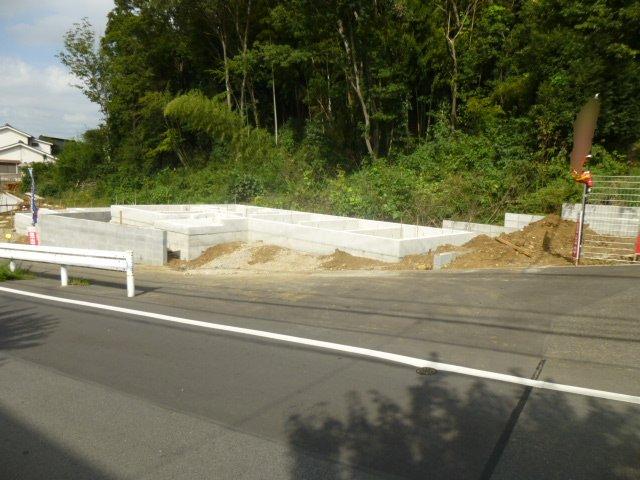 Local appearance photo. Local (10 May 2013) Shooting