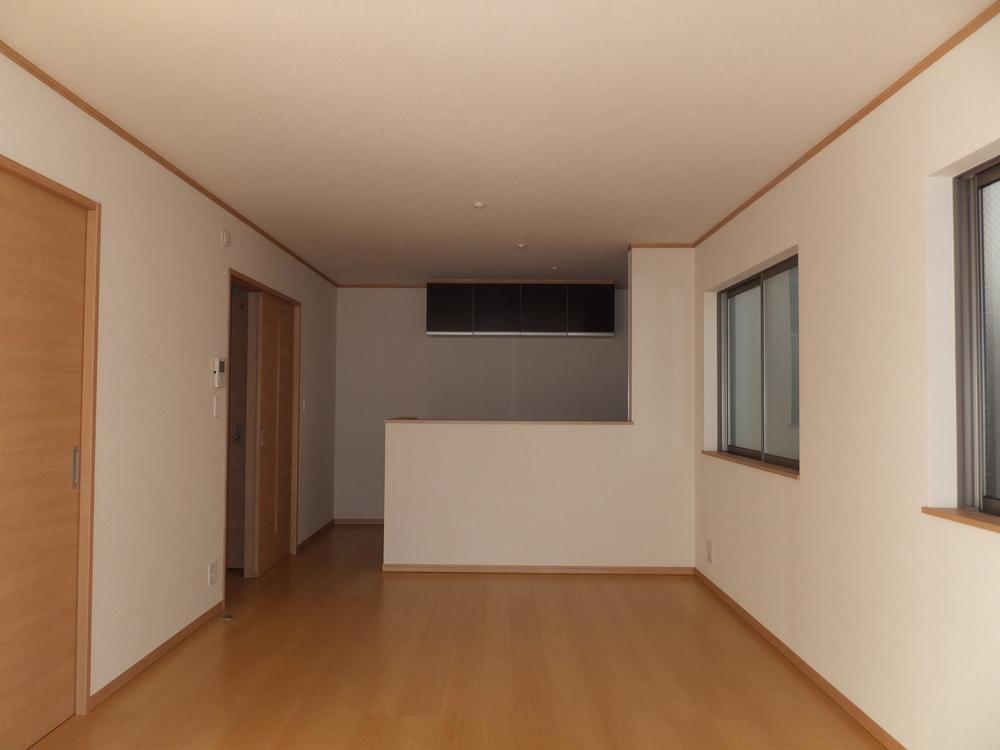 Living. Local (12 May 2013) Shooting