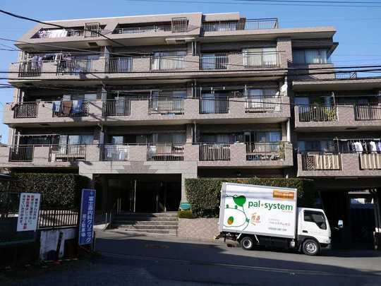 Local appearance photo