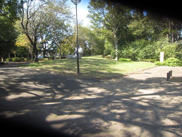 park. 540m to Yokogawa Shimobaru park