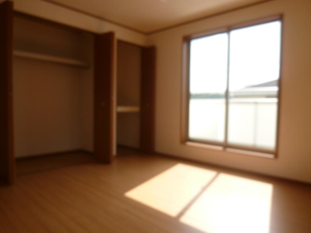 Non-living room. Indoor (10 May 2013) Shooting