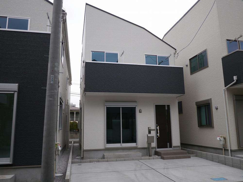 Local appearance photo