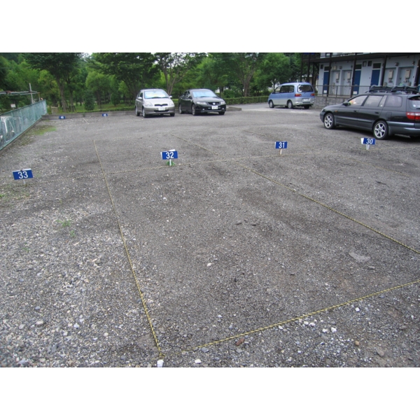 Other. Parking Batsuki is 6000 yen!